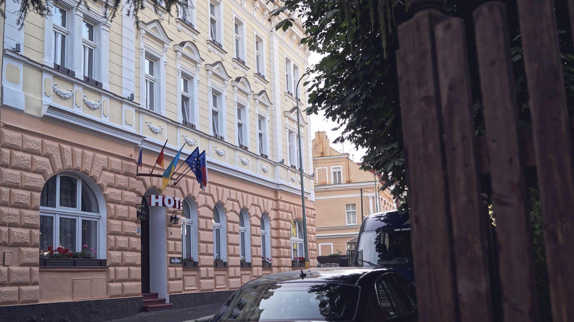 Hotel St.Michael Karlovy Vary Esterno foto